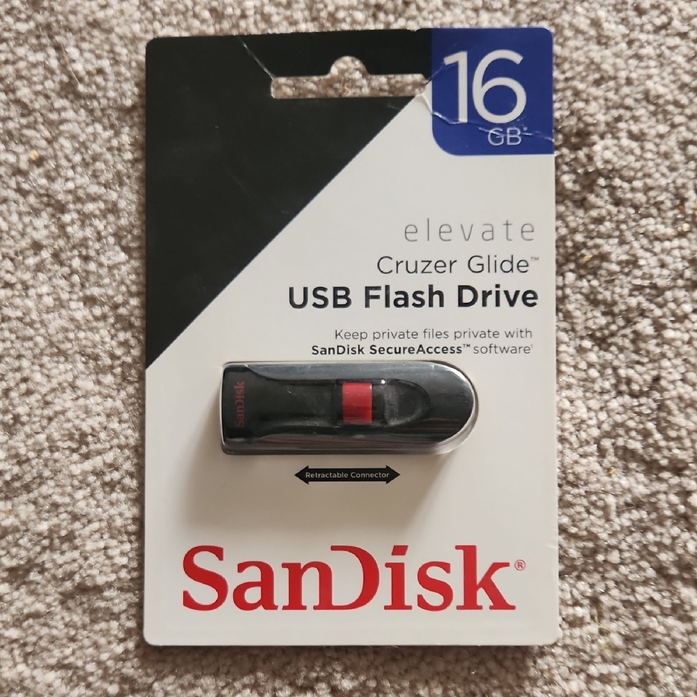 SanDisk 16 GB USB Flash Drive - Black and Red